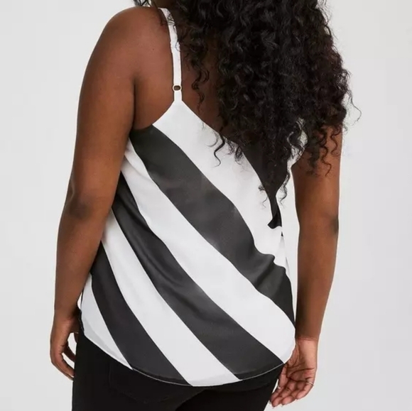 Torrid Sophie Swing Cami In Black And White Stripe, Size 0X - Picture 2 of 9